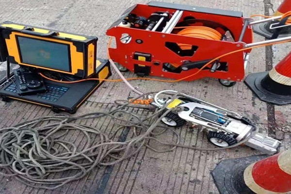 定南CCTV管道检测机器人