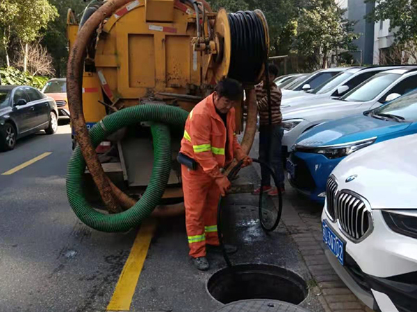 定南排污管道清淤